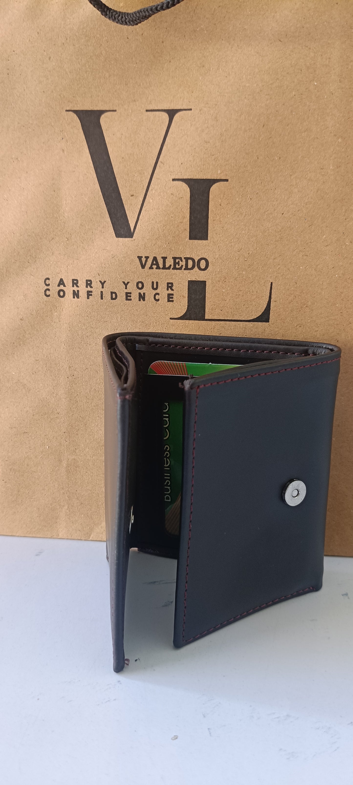 Men's Leather Trifold Wallet